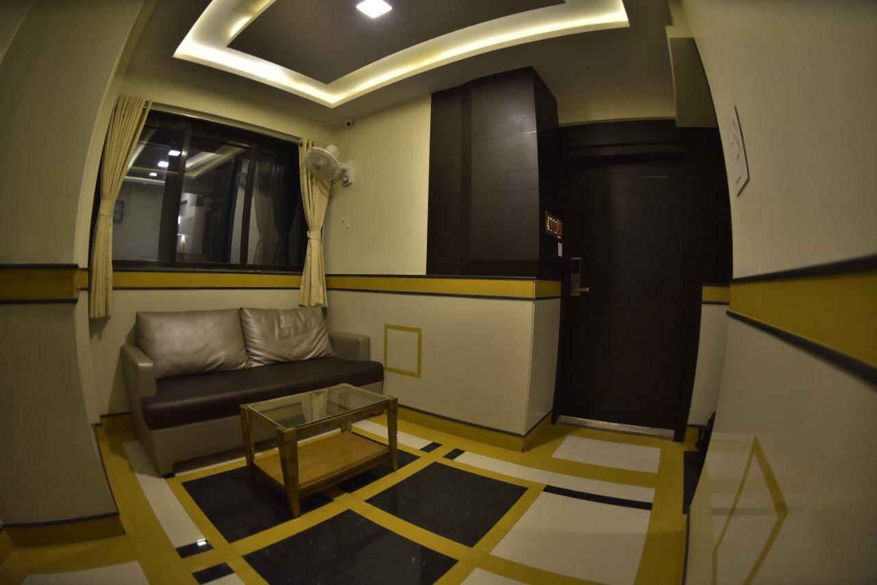 Fabexpress Time Square Hotel ธาเน ภายนอก รูปภาพ